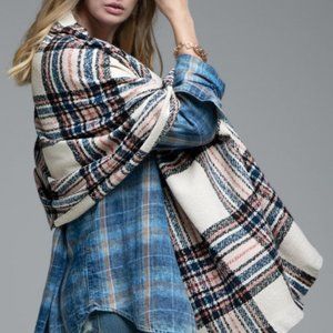 ⚡FINAL SALE! Ivory Plaid Boucle Blanket Scarf